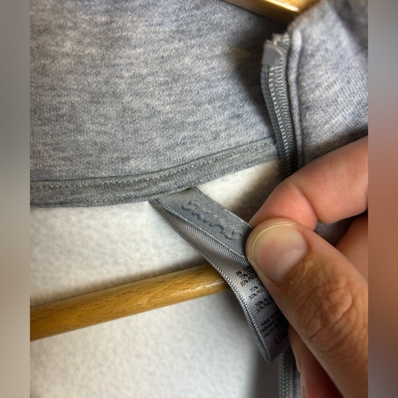 Not for sale Skims Gray Sweatshirt Henley Zip Size L Gray Minimalist Natural - Picture 9 of 12